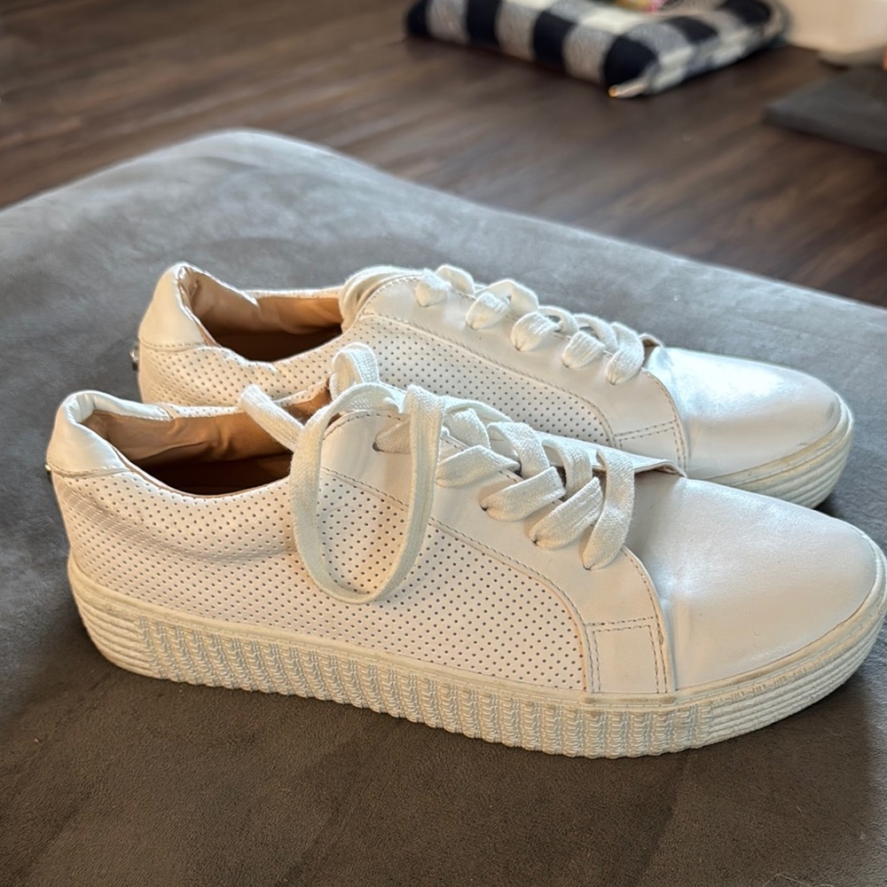 Steve Madden Toliver Women's White Sneakers